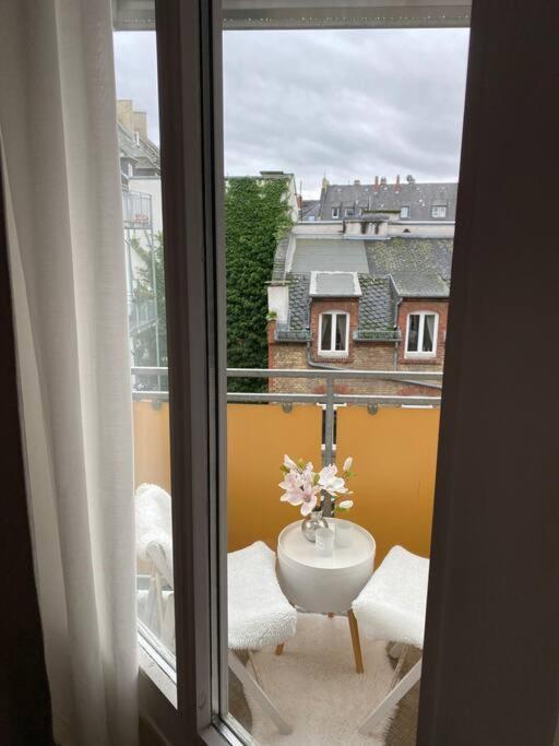 Altbau-Oase Der Eleganz: Stadtnaher Komfort Pur Wiesbaden Buitenkant foto