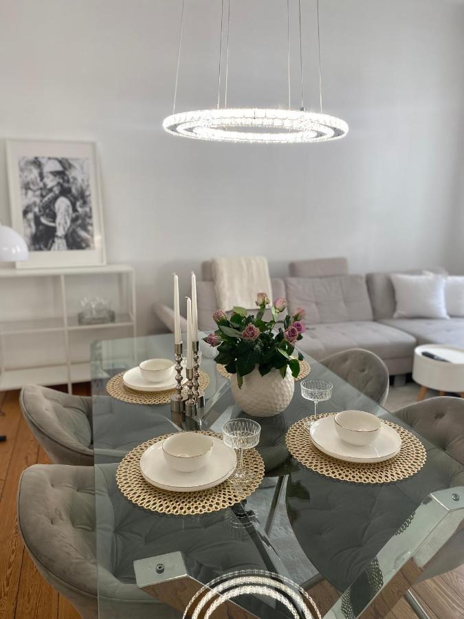 Altbau-Oase Der Eleganz: Stadtnaher Komfort Pur Wiesbaden Buitenkant foto