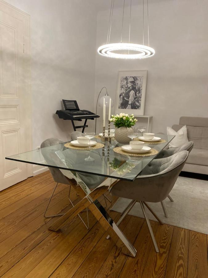 Altbau-Oase Der Eleganz: Stadtnaher Komfort Pur Wiesbaden Buitenkant foto